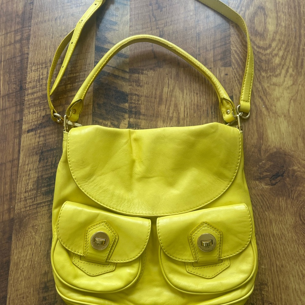Marc by Marc Jacobs 'Natasha' turnlock leather bag - Picture 2 of 10